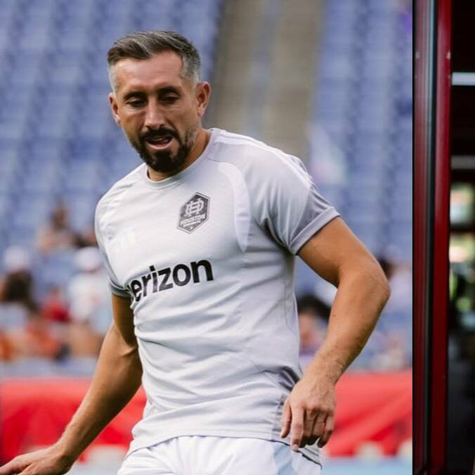 Héctor Herrera bromea con el posible fichaje de Santiago Gimenez al Porto. FOTOS: @houstondynamo @sant.gimenez