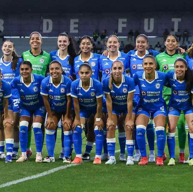 Cruz Azul Femenil ante Atlante (Imago7)