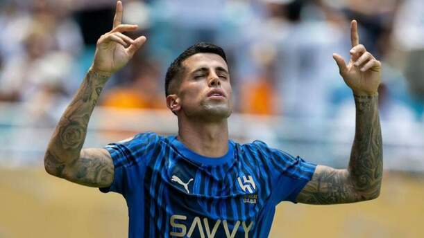 Joao Cancelo perdió la cabeza con un aficionado (Ig jpcancelo)