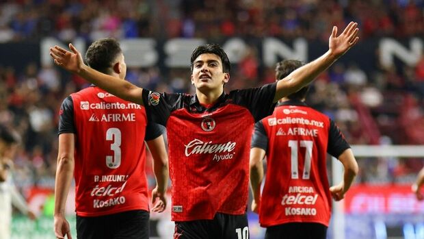 Morita sigue brillando le marcó un golazo a Cruz Azul (Fotografía: Imago 7)