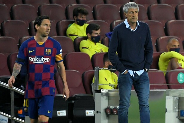 Quique Setién, durante uno de sus últimos duelos como DT del Barcelona. FOTO: AFP.