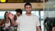 Rodri Hernández aterrizó en Barcelona para cerrar su traspaso el conjunto Culé (Fotografía: EFE)