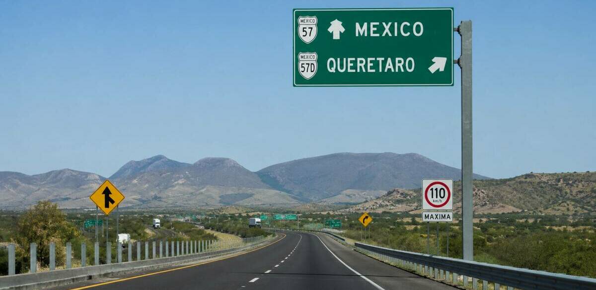 Carretera en México (ChatGPT)