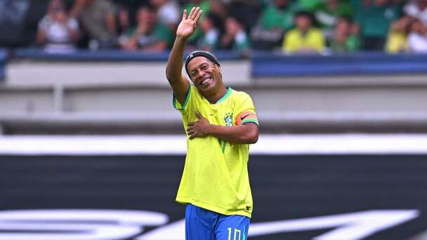 Ronaldinho manda mensaje a México tras la inauguración (Mexsport)
