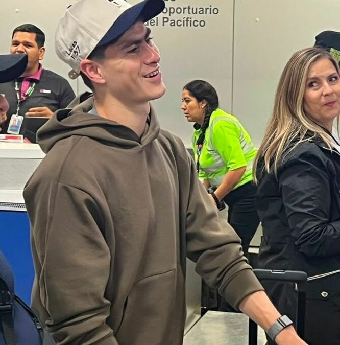 La Hormiga voló a Grecia para reportar con su nuevo equipo. (Foto: Carlos Meza)