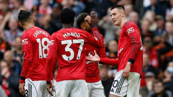 Manchester United le regaló un triunfo espectacular a su gente (Reuters)