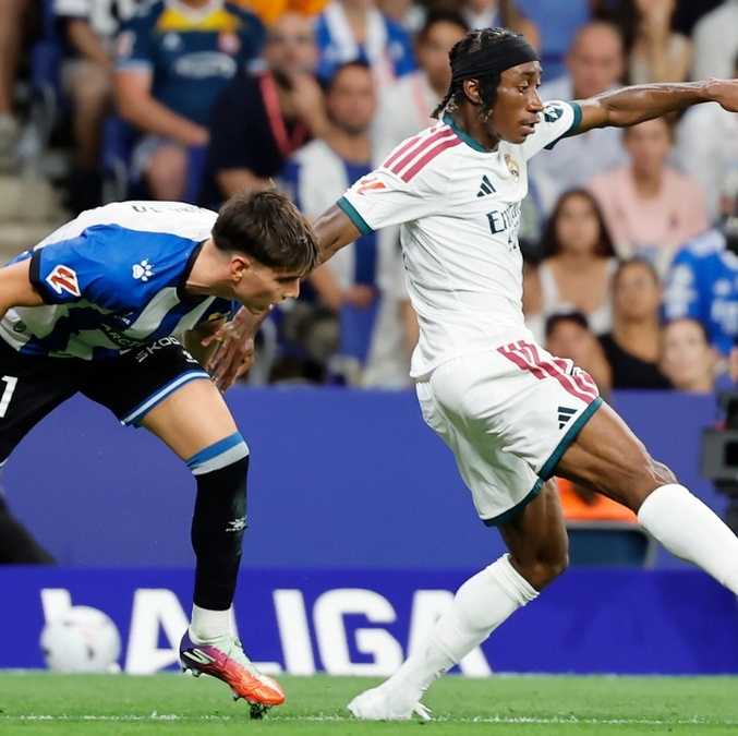Yan Diomandé con el Real Madrid ante el Espanyol (EFE)