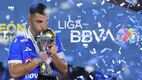 Erik Lira levantó el título con Cruz Azul (Fotografía: Imago 7)