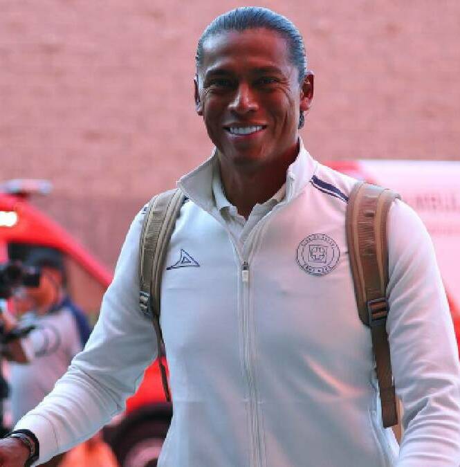 Joel Huiqui confía en el despertar de La Máquina cuando visite a Necaxa. FOTO: Imago7