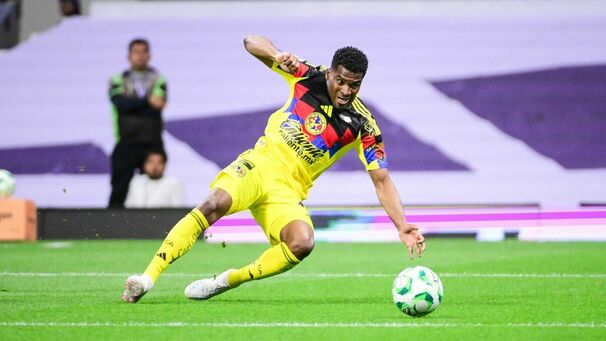 Raúl "Pantera" Zúñiga, delantero del América (Imago7)