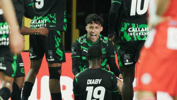 Heriberto Jurado marca su primer gol en Europa / x: Cercle Brugge