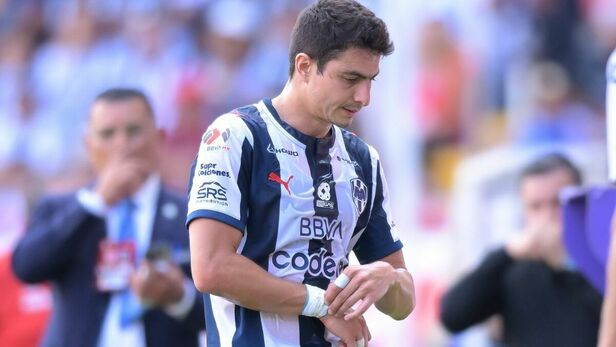 Stefan Medina había recibido permiso del club para ausentarse. (Foto: Mexsport)