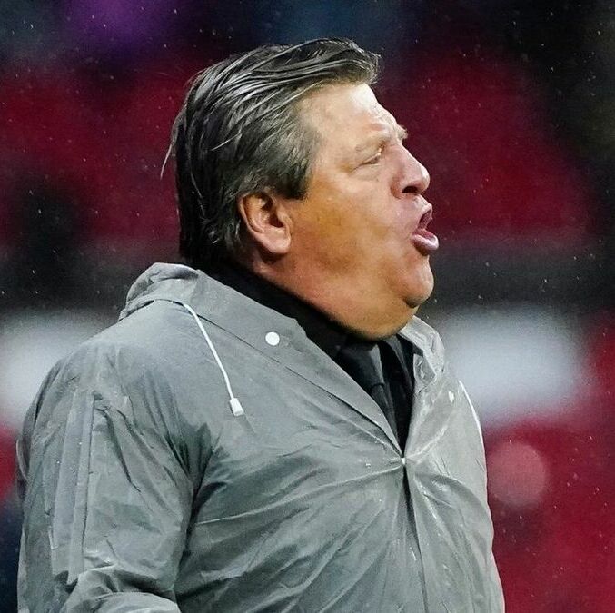 Miguel Herrera encaró a aficionado que lo increpó en el Estadio Banorte (Fotografía: Imago 7)
