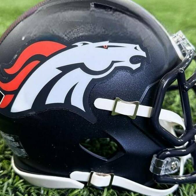 Exjugador de la NFL perdio la vida a los 40 años y dejó un mensaje póstumo. FOTO: @broncos