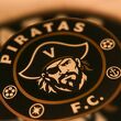 El juagdor de 16 años habría muerto durante la sesión de entrenamiento de este 4 de septiembre. (@piratasfutbolfc/IG)