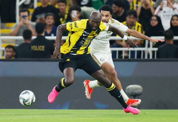Al Ittihad le quitó el invicto a Al-Nassr / Reuters