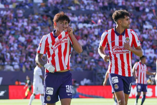Para top Atlético San Luis vs Chivas