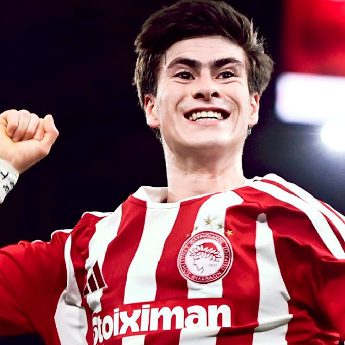 Armando González suma tres goles con Olympiacos. (Foto: X @olympiacosfc)