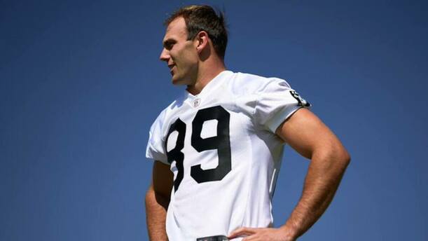 Brock Bowers es una de las figuras de los Raiders (@Raiders)
