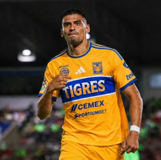 Guillermo Martínez jugará en Tigres (Imago7)