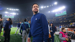 Baños explicó por qué no llegaron Deossa y Luis Chávez. (Foto: Imago7)