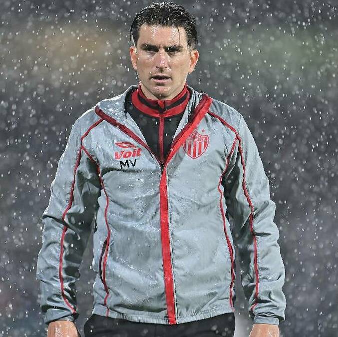 Martin Varini deja de ser técnico de Necaxa / Mexsport