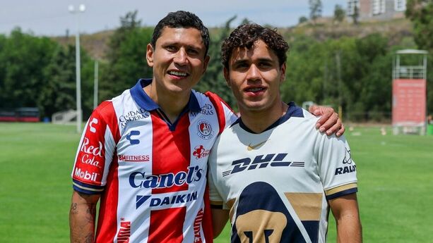 El Cata Domínguez y su hijo coincidieron en las canchas (Fotografía: Imago 7)