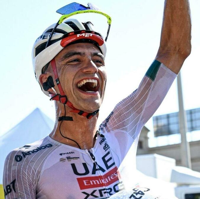 Isaac del Toro (@TeamEmiratesUAE)