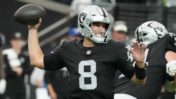 Kirk Cousins comandará el ataque de Raiders ante Miami en la semana 1 de la NFL (Fotografía: Reuters)