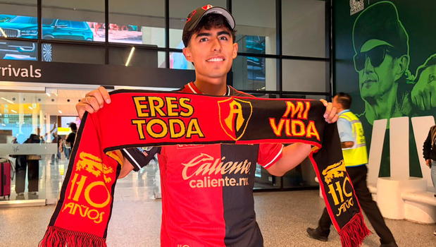 Elías Montiel ya está en Guadalajara. (Foto: Alberto Ávalos)