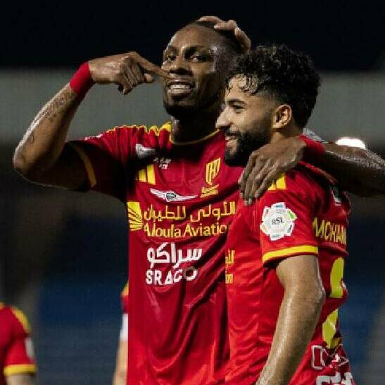 Julián Quiñones anotó gol con Al-Qadisiya en empata a tres goles / X:Al-Qadisiya