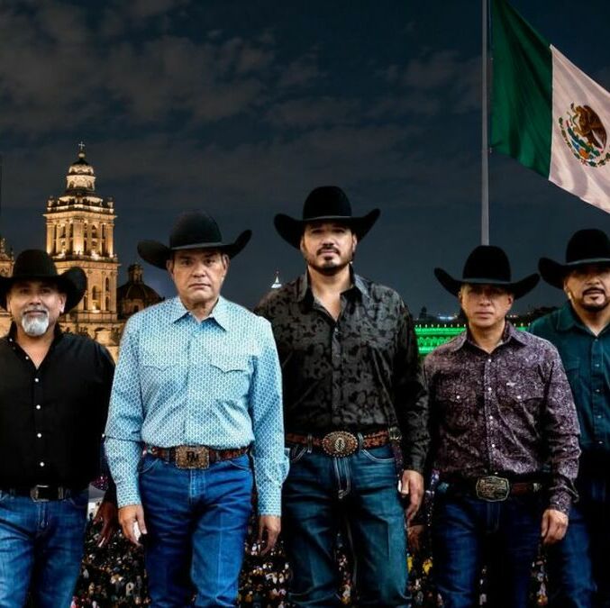 Horario y dónde ver EN VIVO concierto de Intocable HOY 15 de septiembre en CDMX. (ChatGPT | @grupointocable).