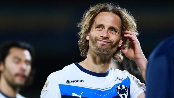 Sergio Canales aún no se recupera (Reuters)