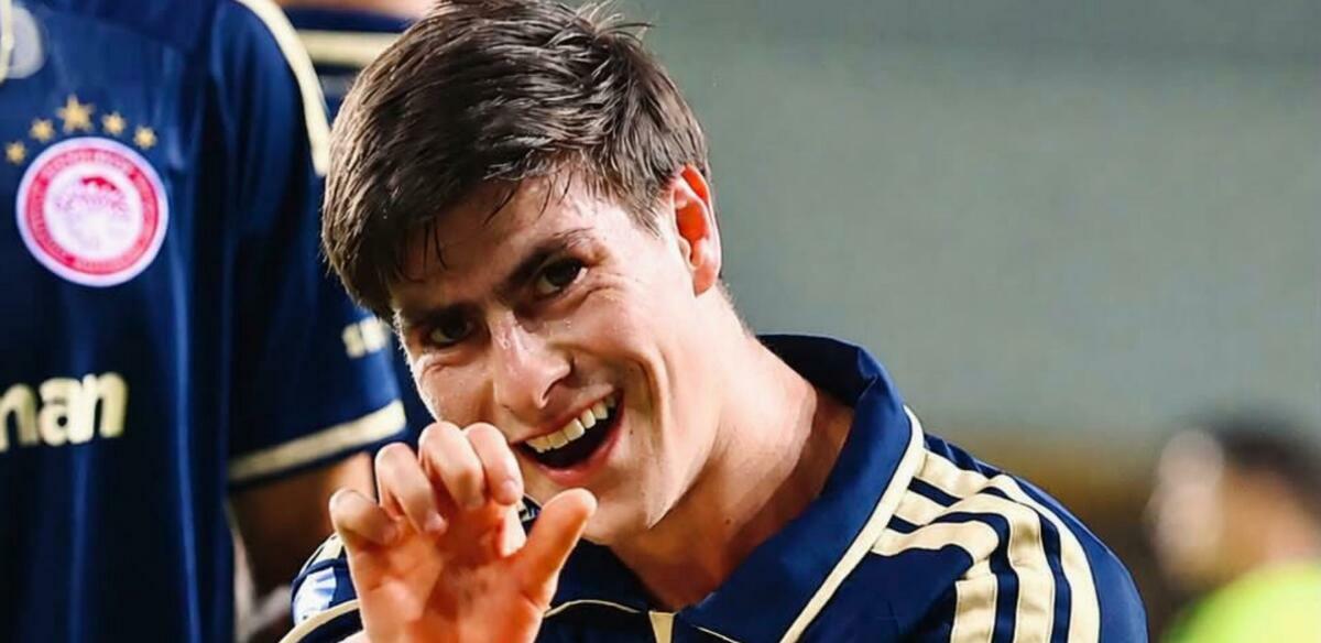 Armando González ya se estrenó con el Olympiacos (@hormiga_glez)
