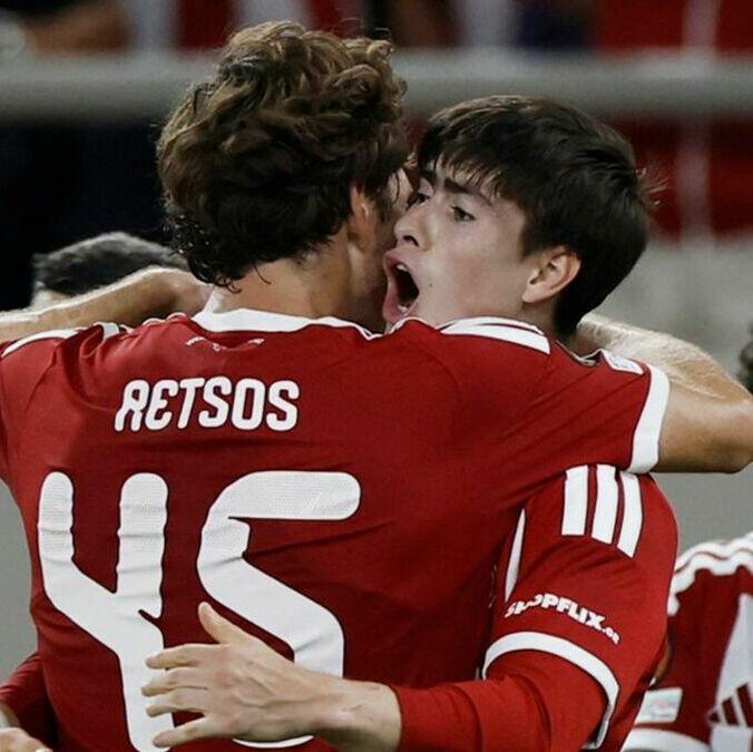 Armando "Hormiga" González anotó en Europa League (Reuters)