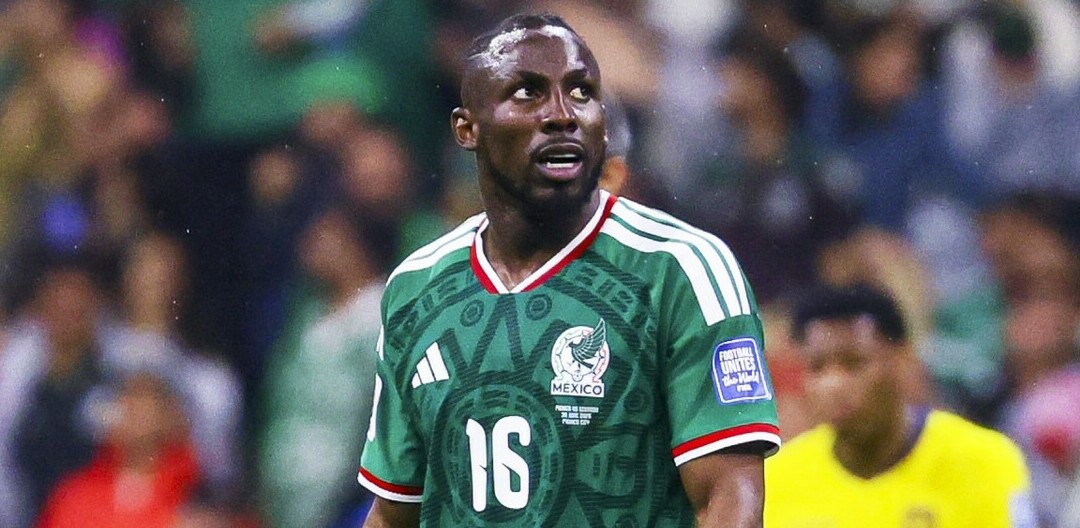 Julián Quiñones se perderá el debut de Rafa Márquez como DT de México (Mexsport)