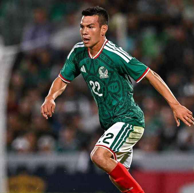 Hirving "Chucky" Lozano con México (Mexsport)