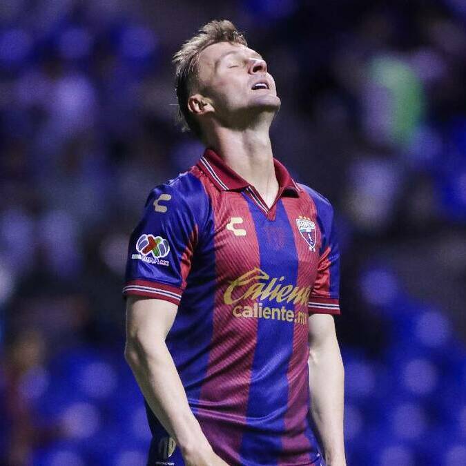 Atlante no supo mantener la ventaja y dejó escapar el triunfo ante Puebla en el Cuauhtémoc. FOTO: Mexsport