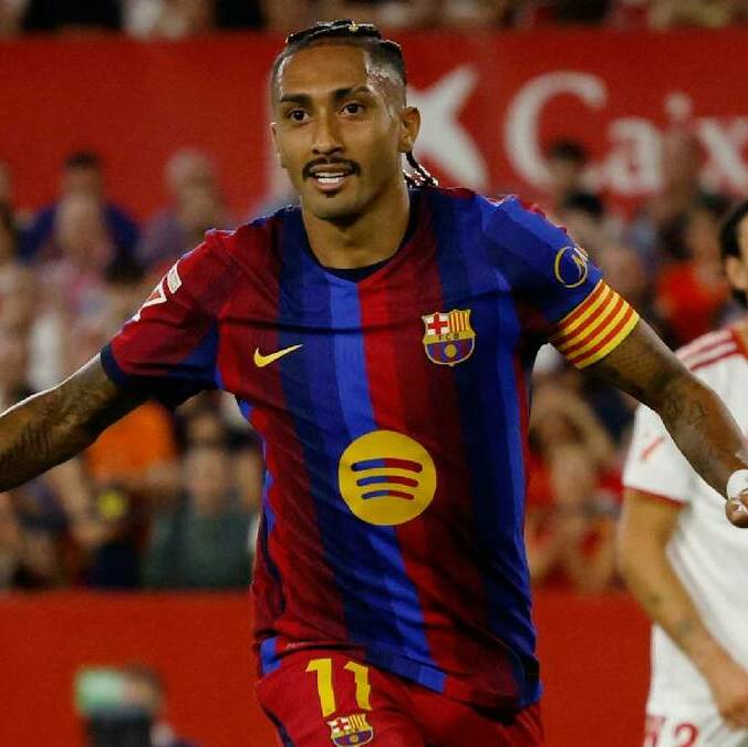 Raphinha le da el triunfo a Barcelona con Hat-Trick / Reuters