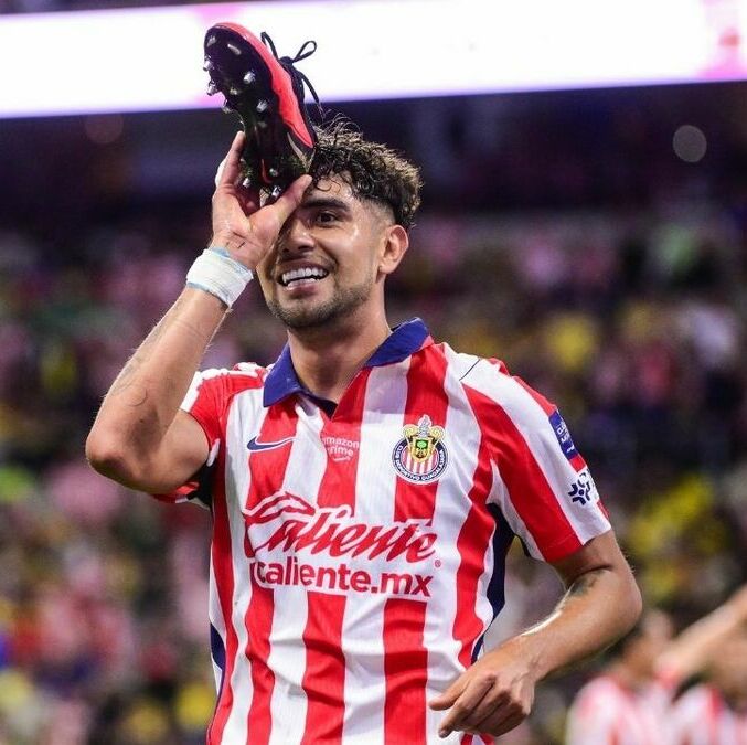 Ricardo Marín recordó al Bofo Bautista con su celebración (Fotografía: Imago 7)