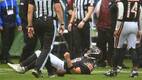 El quarterbakc de los Chicago Bears, Caleb Williams quedo tendido sobre el terreno de juego en el duelo ante Vikings. FOTO: Reuters