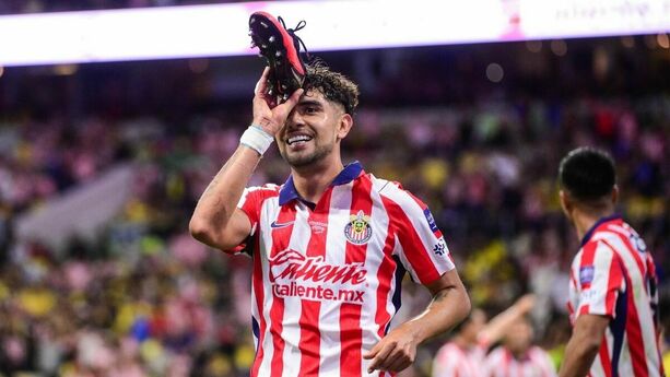 Ricardo Marín recordó al Bofo Bautista con su celebración (Fotografía: Imago 7)