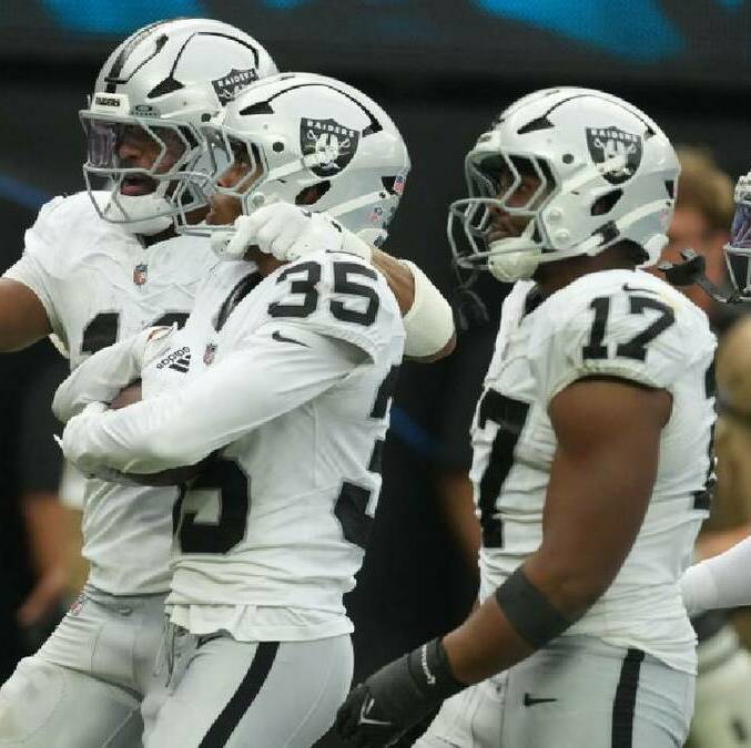 Raiders hace recordar a la temporada 2002, cuando llegaron al Superbowl / Reuters