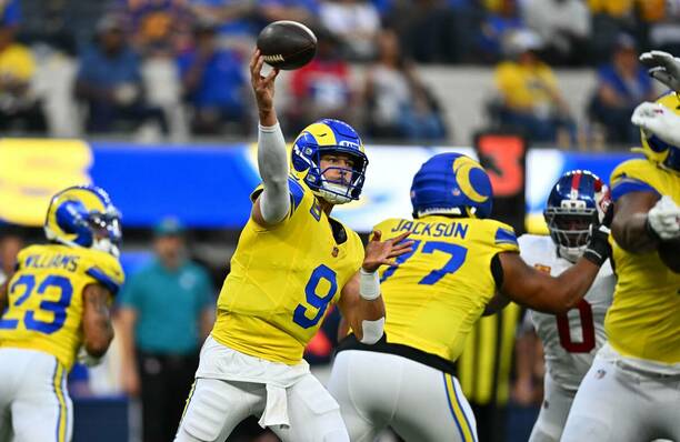 TOP Giants vs. Rams