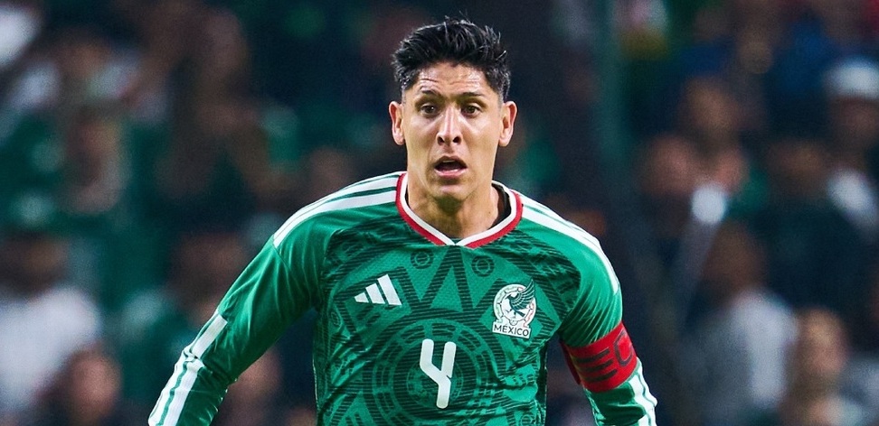 Edson Álvarez en un juego de la Selección Mexicana (Mexsport)