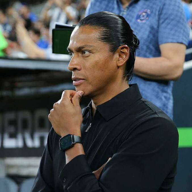 Joel Huiqui vive horas difíciles en Cruz Azul (Imago7)