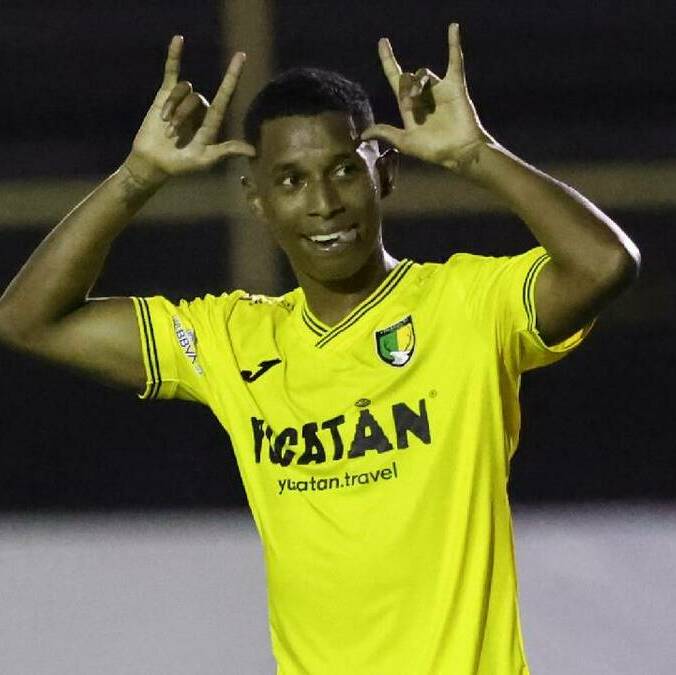 Sleyther Lora celebra una anotación con Venados en la Liga Expansión MX. FOTO: Imago7