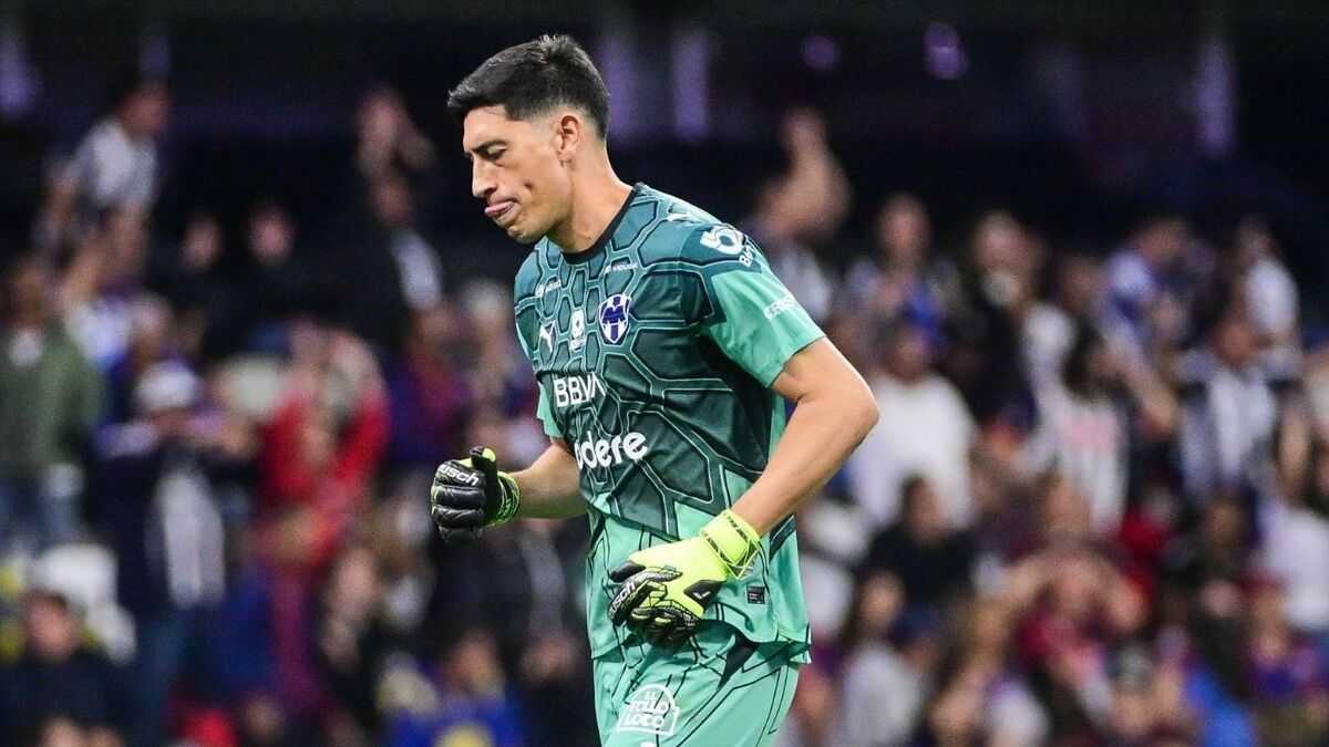 Esteban Andrada no tuvo un buen partido ante Atlante y 'regaló' un gol (Fotografía: Imago 7)