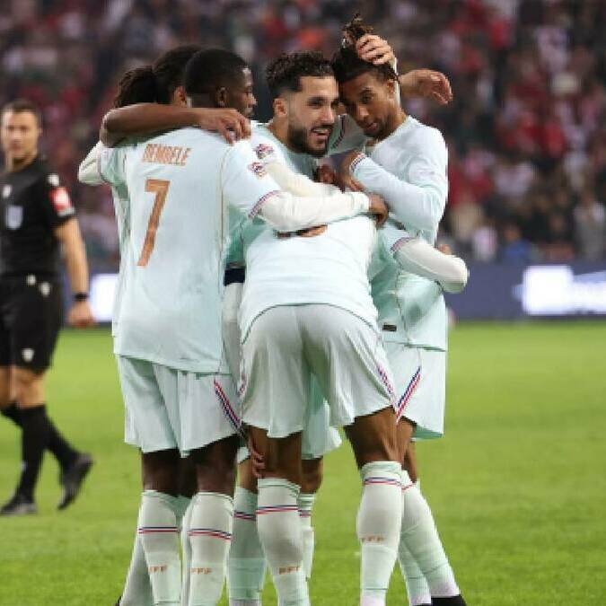 Francia inicia con triunfo la era Zidane / Reuters