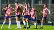 Jugadoras de Chivas Femenil celebran el tanto de la victoria ante Cruz Azul. FOTO: Imago7